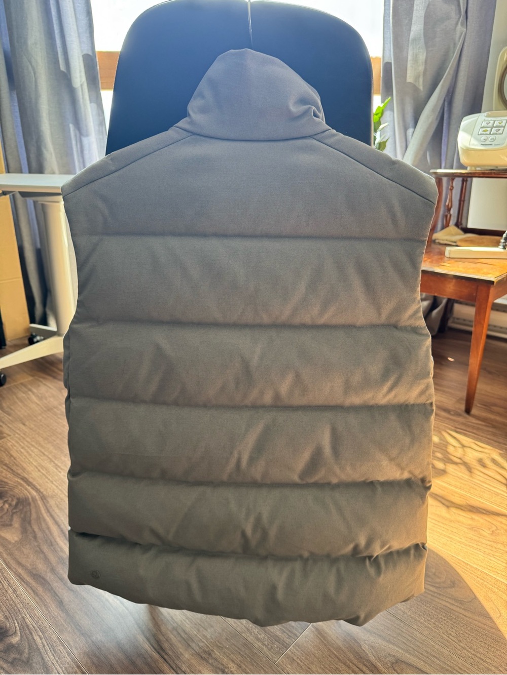 Lululemon tech canvas wunderpuff vest - Picture 4 of 4